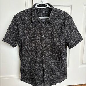 Men’s John Varvatos Black Skull Patterned Button Down Shirt